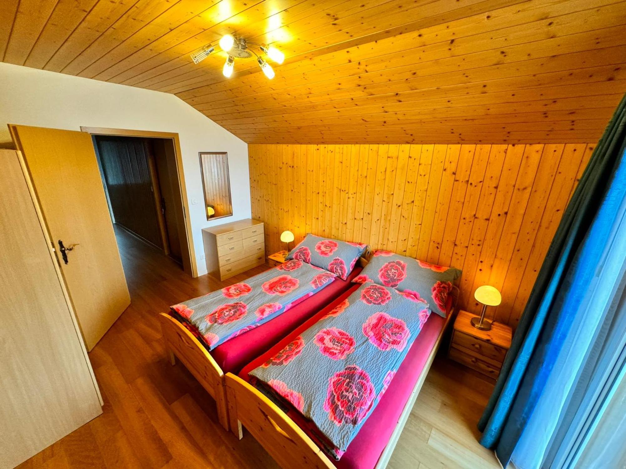 Burgheim Siesta Apartment Oberhofen Luaran gambar